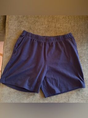 Lands' End Women's Navy Elastic-Waist Athletic Shorts